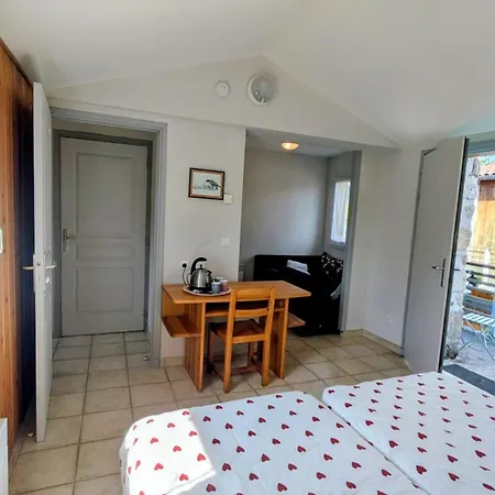 Privee Esther Gorges De L'arzon Pres Du Puy En Velay Guest house 3*